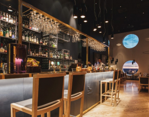 restaurant-the-social-bar-quality-hotel-friends